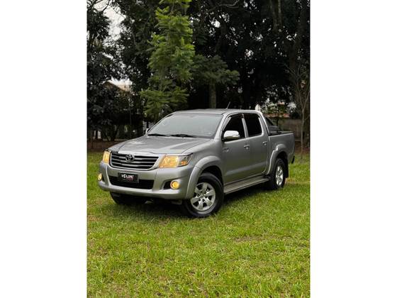 TOYOTA HILUX 2.7 SRV 4X4 CD 16V FLEX 4P AUTOMÁTICO